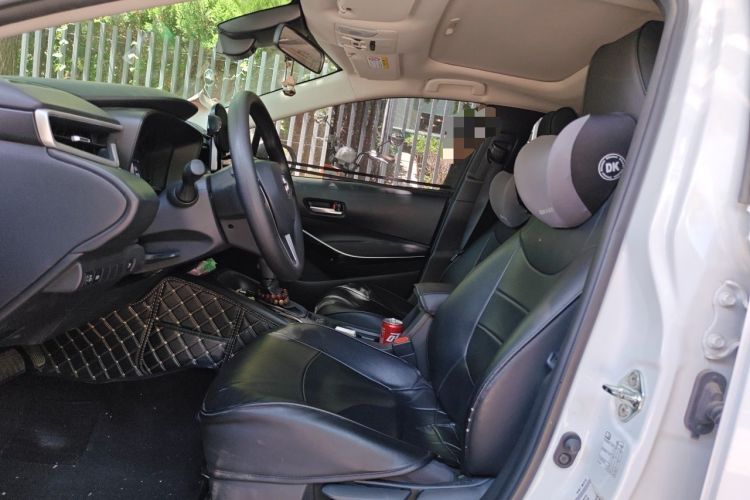 Used Toyota Corolla 2021 Dual-Motor 1.8L E-CVT Elite Edition Left Front Seat