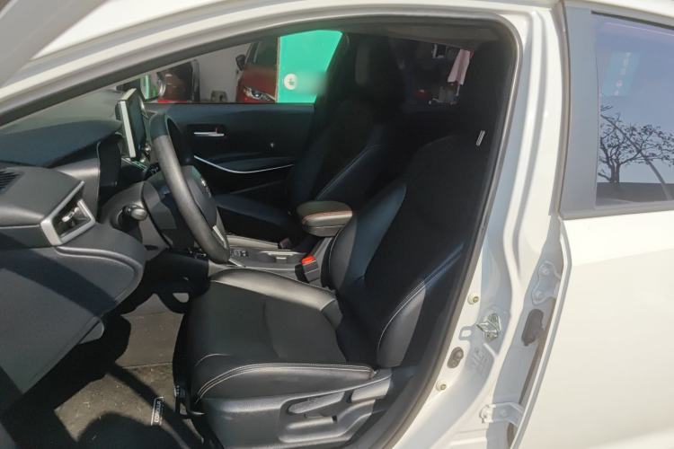 Used Toyota Corolla 2021 Dual-Motor 1.8L E-CVT Elite Edition Left Front Seat