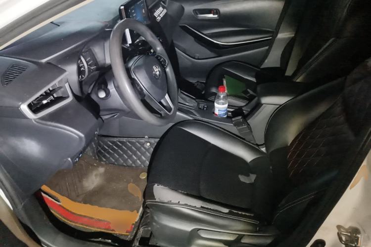 Used Toyota Corolla 2021 Dual-Motor 1.8L E-CVT Elite Edition Left Front Seat