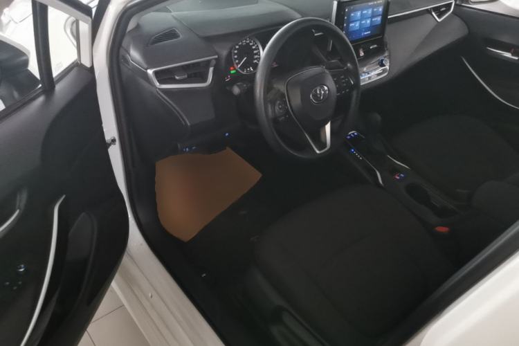 Used Toyota Corolla 2021 Dual-Motor 1.8L E-CVT Elite Edition Left Front Seat