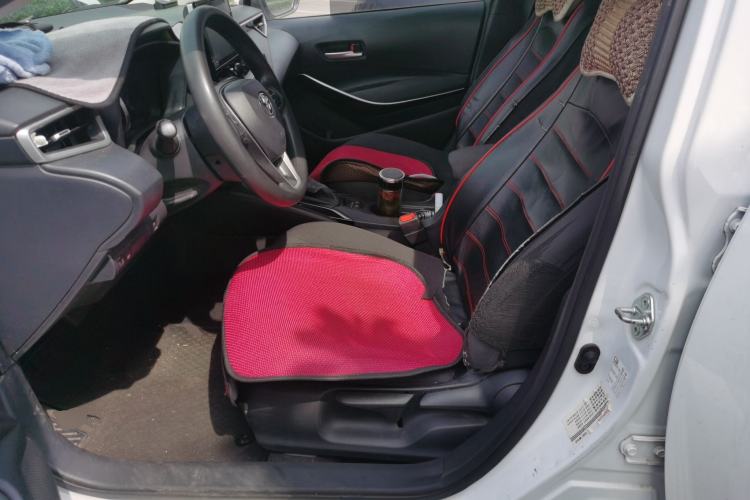 Used Toyota Corolla 2021 Dual-Motor 1.8L E-CVT Elite Edition Left Front Seat