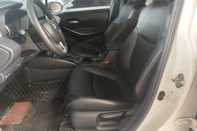 Used Toyota Corolla 2021 Dual-Engine 1.8L E-CVT Pioneer Edition Left Front Seat
