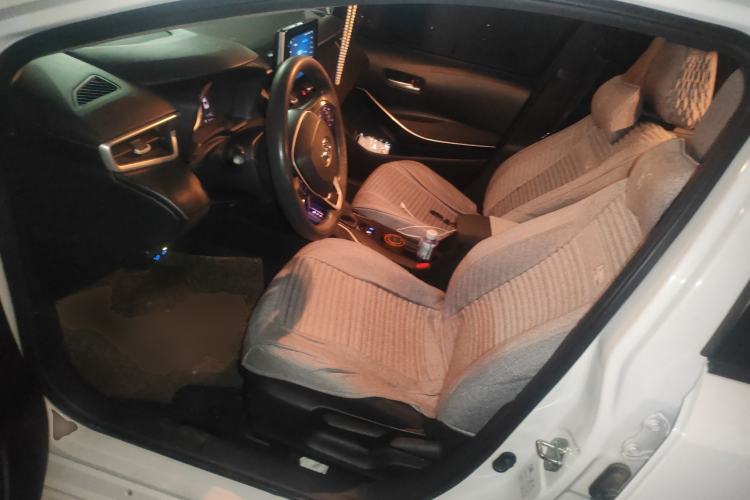 Used Toyota Corolla 2021 Dual-Motor 1.8L E-CVT Elite Edition Left Front Seat