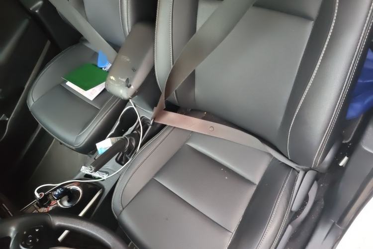 Used Toyota Corolla 2021 Dual-Motor 1.8L E-CVT Elite Edition Left Front Seat