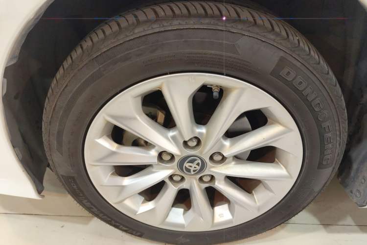 Used Toyota Corolla 2021 Dual-Motor 1.8L E-CVT Elite Edition Left Front Wheel Hub