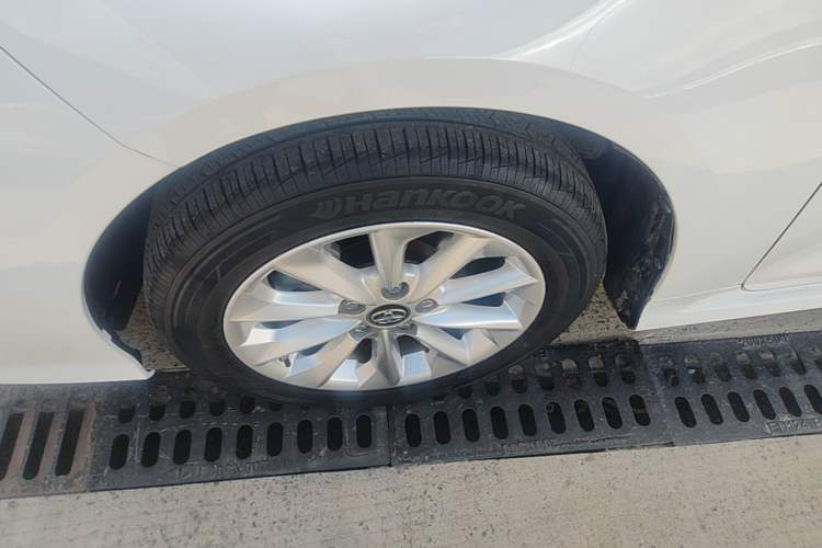 Used Toyota Corolla 2021 1.2T S-CVT Luxury Edition Left Front Wheel Hub