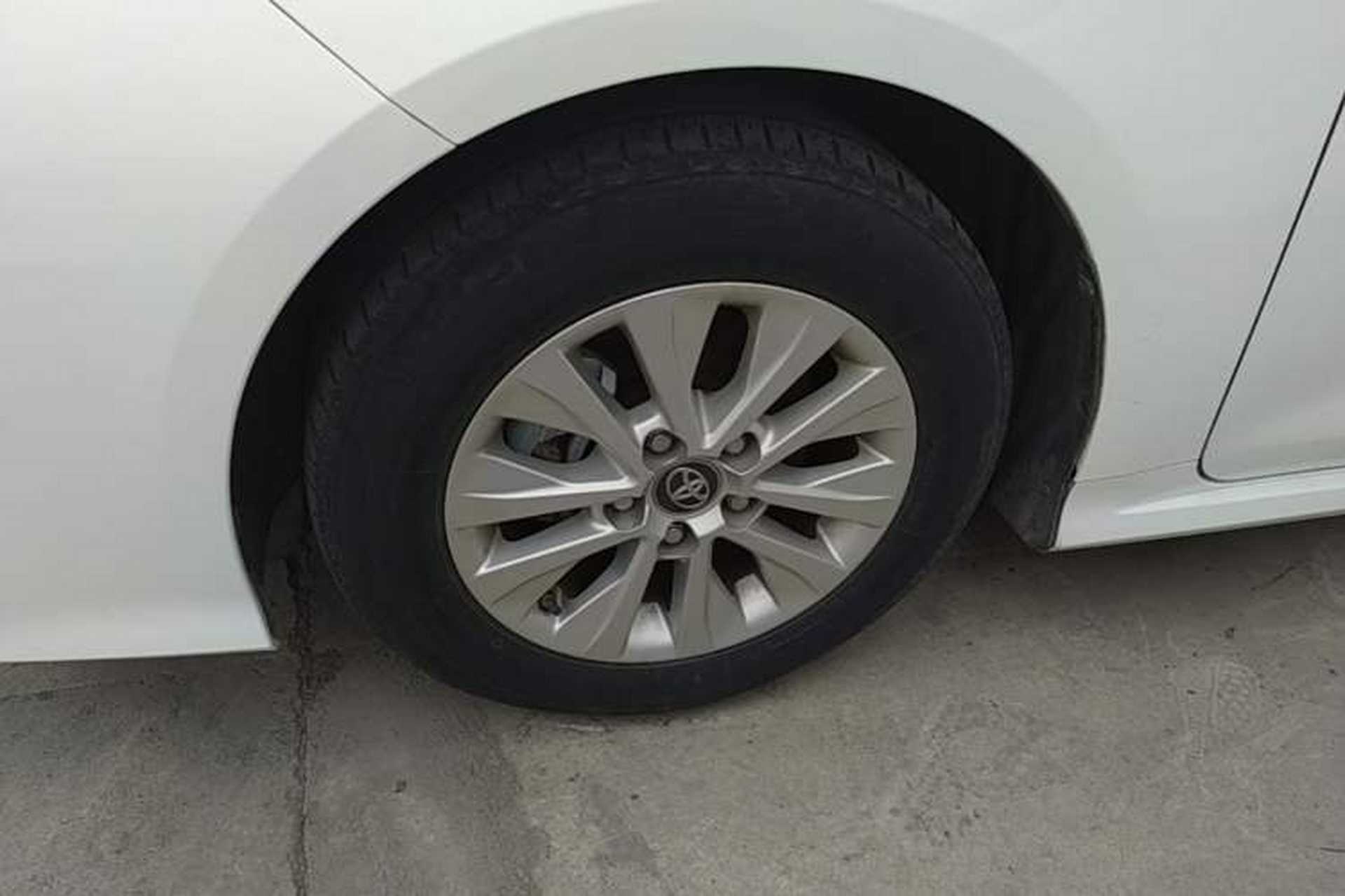 Used Toyota Corolla 2021 TNGA 1.5L CVT Elite Edition Left Front Wheel Hub