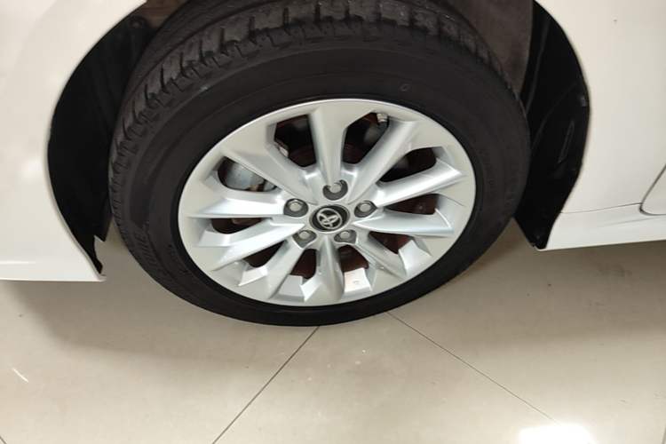 Used Toyota Corolla 2021 1.2T S-CVT Luxury Edition Left Front Wheel Hub