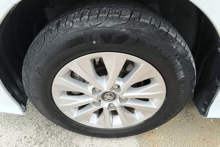 Used Toyota Corolla 2021 1.2T S-CVT Elite Edition Left Front Wheel Hub