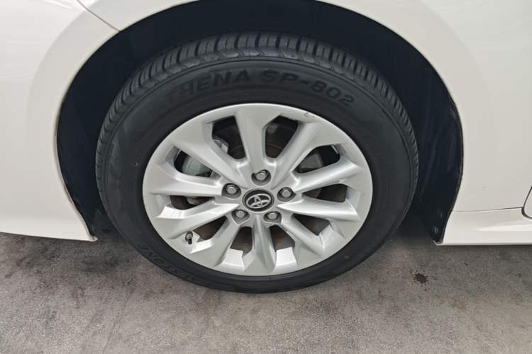 Used Toyota Corolla 2021 Dual-Motor 1.8L E-CVT Elite Edition Left Front Wheel Hub