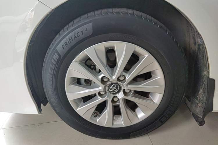 Used Toyota Corolla 2021 TNGA 1.5L CVT Elite Edition Left Front Wheel Hub