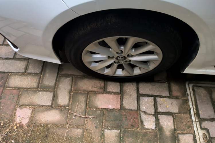 Used Toyota Corolla 2021 1.2T S-CVT Elite PLUS Edition Left Front Wheel Hub