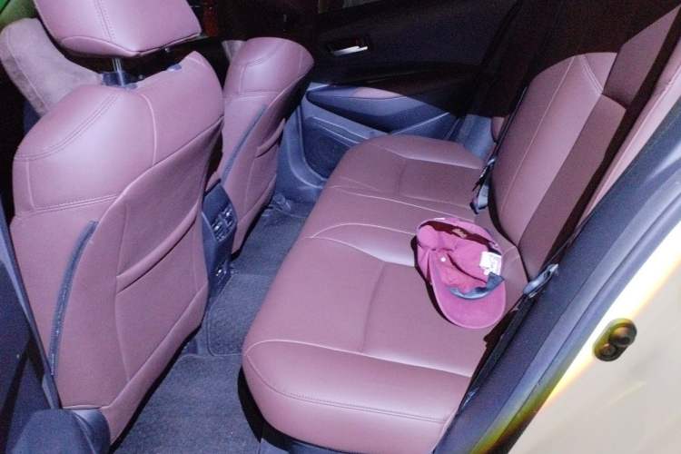 Used Toyota Corolla 2021 Dual-Motor 1.8L E-CVT Elite Edition Left Rear Seat