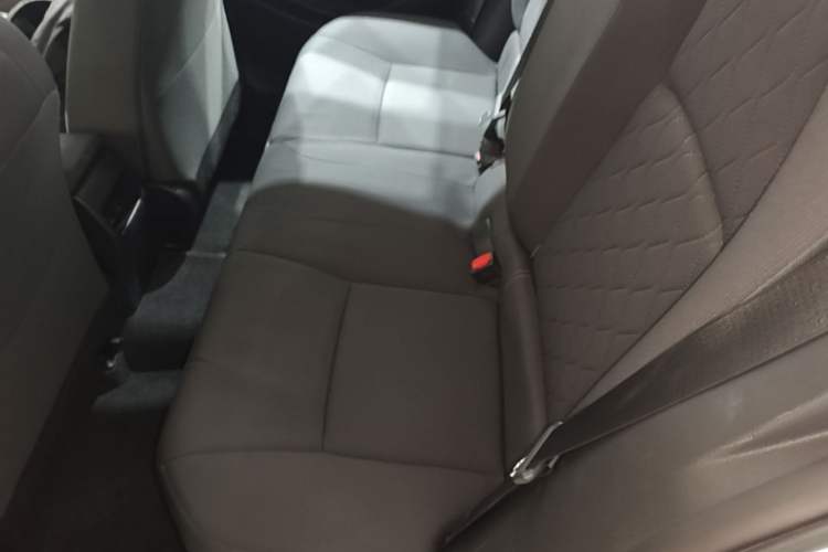 Used Toyota Corolla 2021 Dual-Engine 1.8L E-CVT Pioneer Edition Left Rear Seat