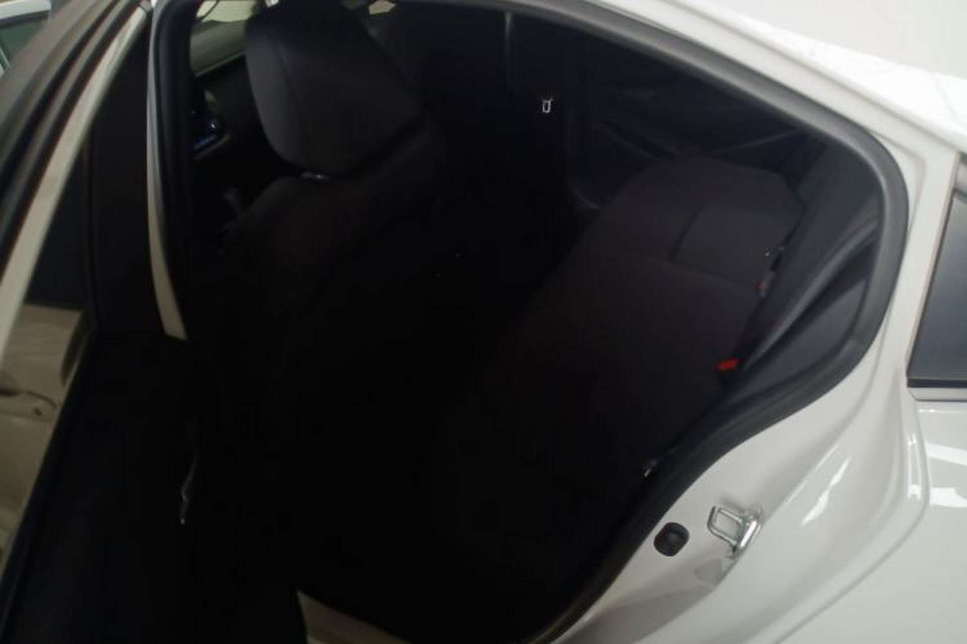 Used Toyota Corolla 2021 Dual-Motor 1.8L E-CVT Elite Edition Left Rear Seat