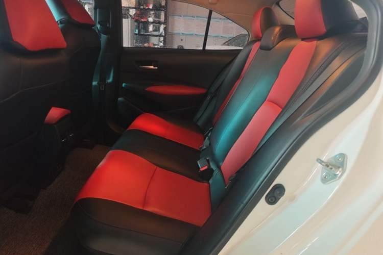 Used Toyota Corolla 2021 Dual-Motor 1.8L E-CVT Elite Edition Left Rear Seat
