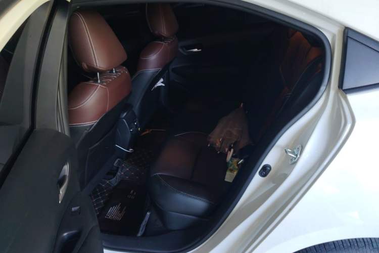 Used Toyota Corolla 2021 Dual-Motor 1.8L E-CVT Elite Edition Left Rear Seat