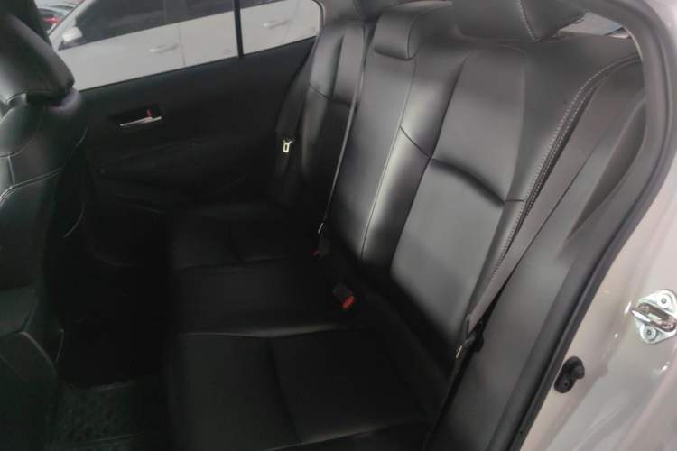 Used Toyota Corolla 2021 Dual-Engine 1.8L E-CVT Pioneer Edition Left Rear Seat
