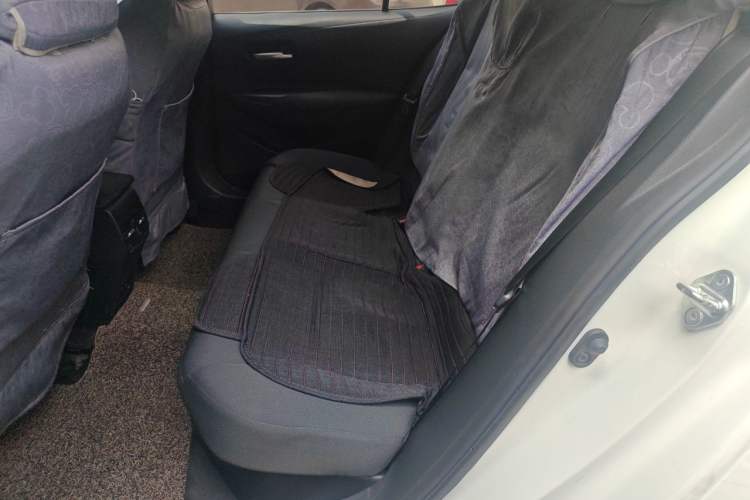 Used Toyota Corolla 2021 Dual-Motor 1.8L E-CVT Elite Edition Left Rear Seat