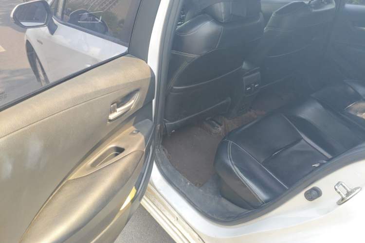 Used Toyota Corolla 2021 Dual-Motor 1.8L E-CVT Elite Edition Left Rear Seat