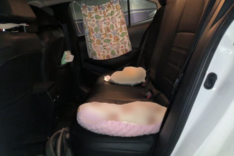 Used Toyota Corolla 2021 Dual-Motor 1.8L E-CVT Elite Edition Left Rear Seat
