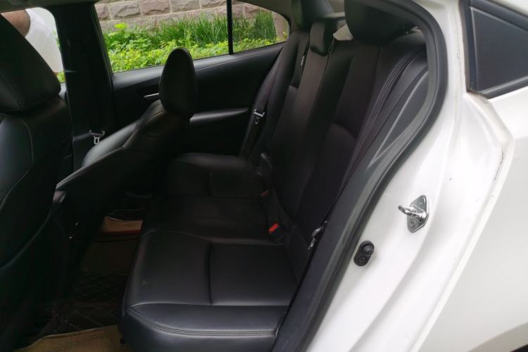 Used Toyota Corolla 2021 Dual-Motor 1.8L E-CVT Elite Edition Left Rear Seat