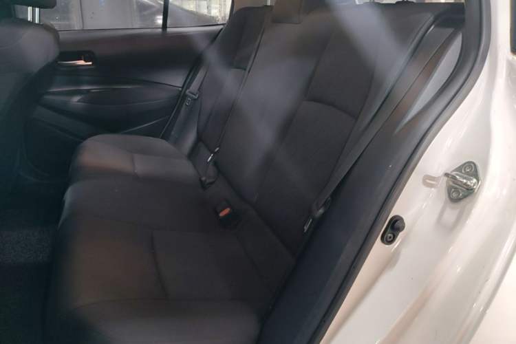 Used Toyota Corolla 2021 Dual-Motor 1.8L E-CVT Elite Edition Left Rear Seat