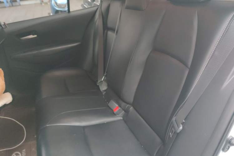 Used Toyota Corolla 2021 Dual-Motor 1.8L E-CVT Elite Edition Left Rear Seat
