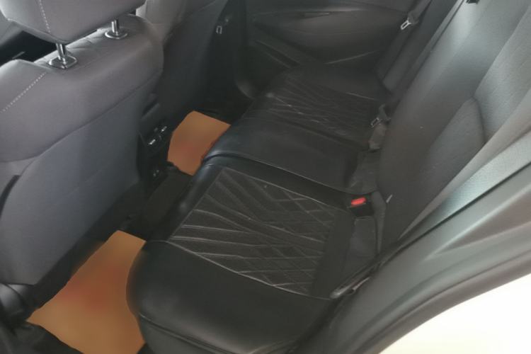 Used Toyota Corolla 2021 Dual-Motor 1.8L E-CVT Elite Edition Left Rear Seat