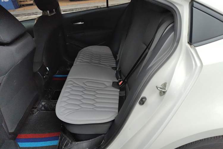 Used Toyota Corolla 2021 Dual-Motor 1.8L E-CVT Elite Edition Left Rear Seat