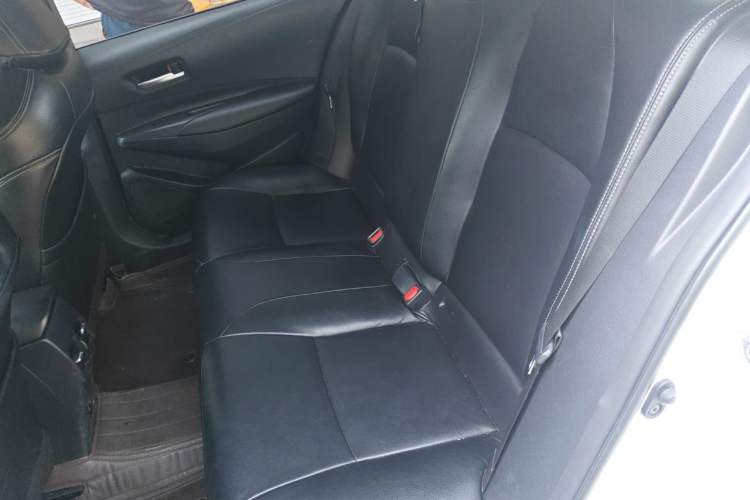 Used Toyota Corolla 2021 Dual-Motor 1.8L E-CVT Elite Edition Left Rear Seat