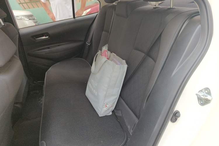 Used Toyota Corolla 2021 Dual-Motor 1.8L E-CVT Elite Edition Left Rear Seat