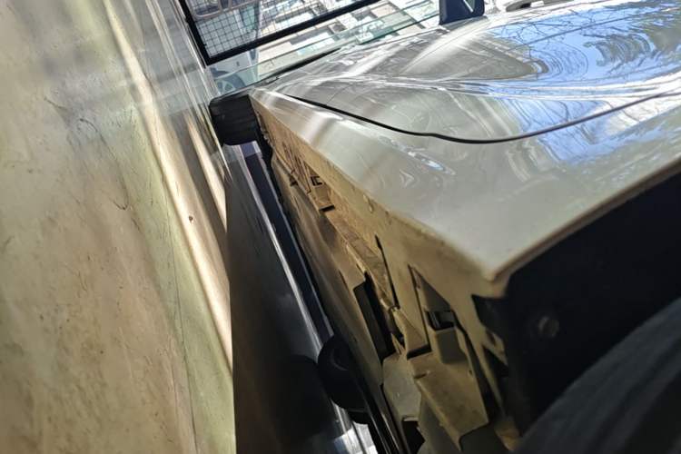 Used Toyota Corolla 2021 Dual-Motor 1.8L E-CVT Elite Edition Left Side Sill