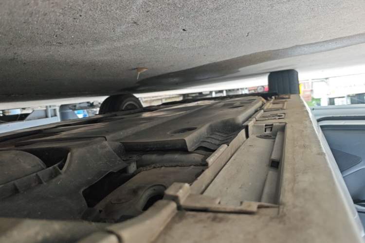 Used Toyota Corolla 2021 Dual-Motor 1.8L E-CVT Elite Edition Left Side Sill