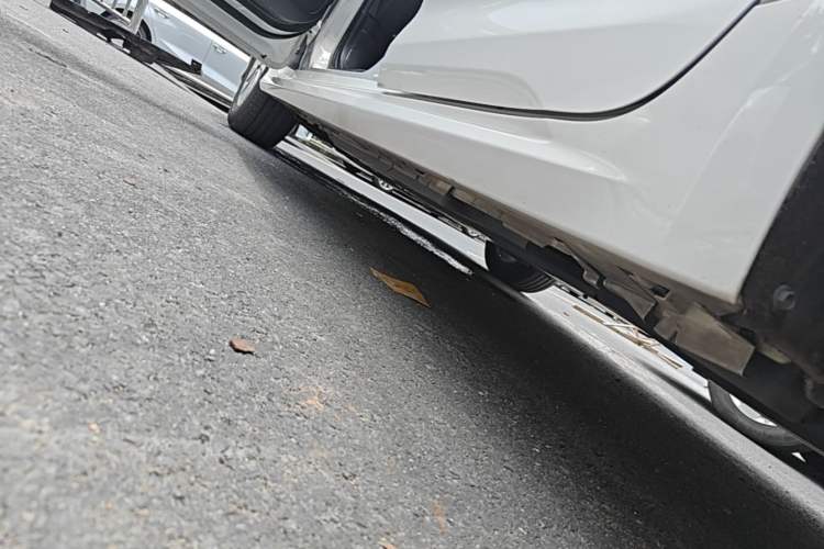 Used Toyota Corolla 2021 1.2T S-CVT Pioneer PLUS Edition Left Side Sill