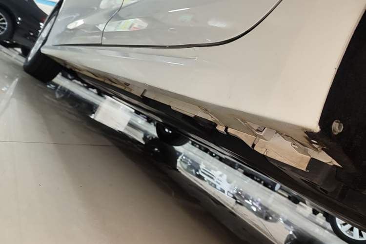 Used Toyota Corolla 2021 1.2T S-CVT Luxury Edition Left Side Sill