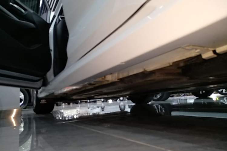 Used Toyota Corolla 2021 TNGA 1.5L CVT Elite Edition Left Side Sill