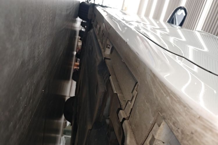 Used Toyota Corolla 2021 TNGA 1.5L CVT Elite Edition Left Side Sill