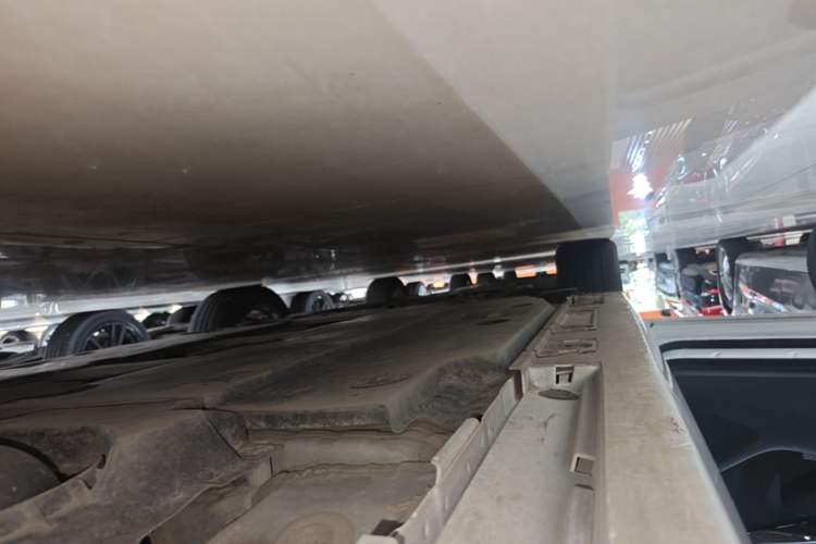 Used Toyota Corolla 2021 Dual-Motor 1.8L E-CVT Elite Edition Left Side Sill
