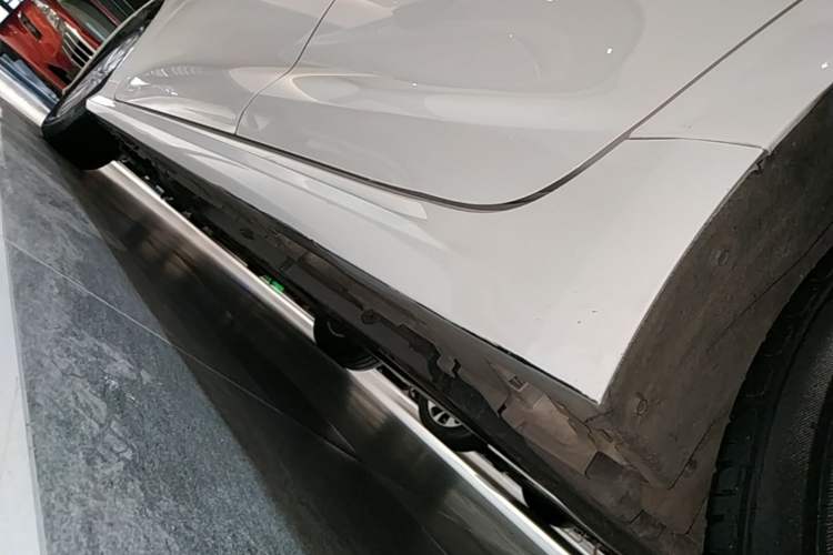 Used Toyota Corolla 2021 TNGA 1.5L CVT Elite Edition Left Side Sill