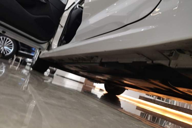 Used Toyota Corolla 2021 Dual-Engine 1.8L E-CVT Pioneer Edition Left Side Sill
