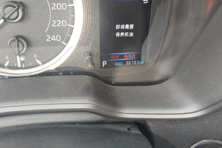 Used Toyota Corolla 2021 1.2T S-CVT Luxury Edition Odometer Close Up
