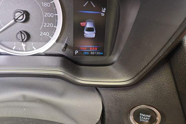 Used Toyota Corolla 2021 1.2T S-CVT Elite PLUS Edition Odometer Close Up