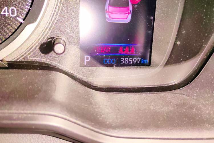 Used Toyota Corolla 2021 1.2T S-CVT Luxury Edition Odometer Close Up