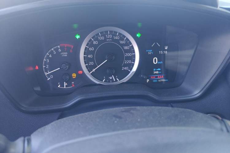 Used Toyota Corolla 2021 1.2T S-CVT Elite PLUS Edition Odometer Close Up
