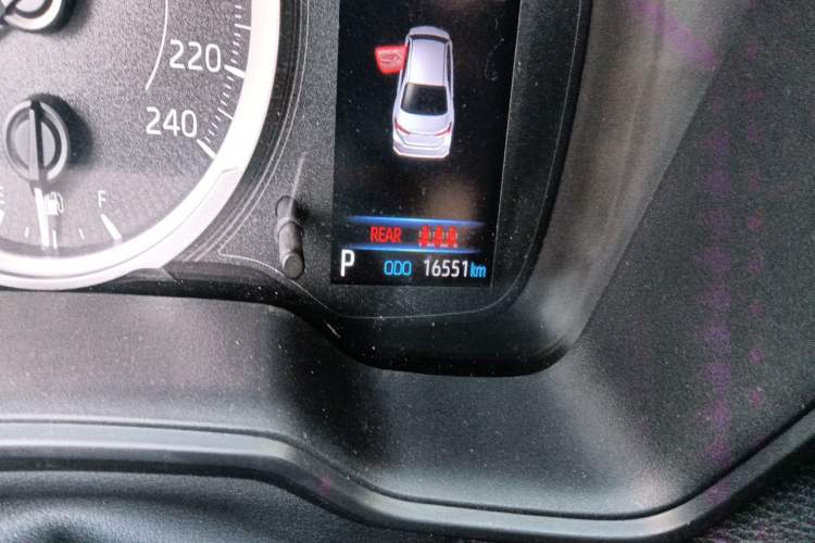 Used Toyota Corolla 2021 1.2T S-CVT Elite PLUS Edition Odometer Close Up