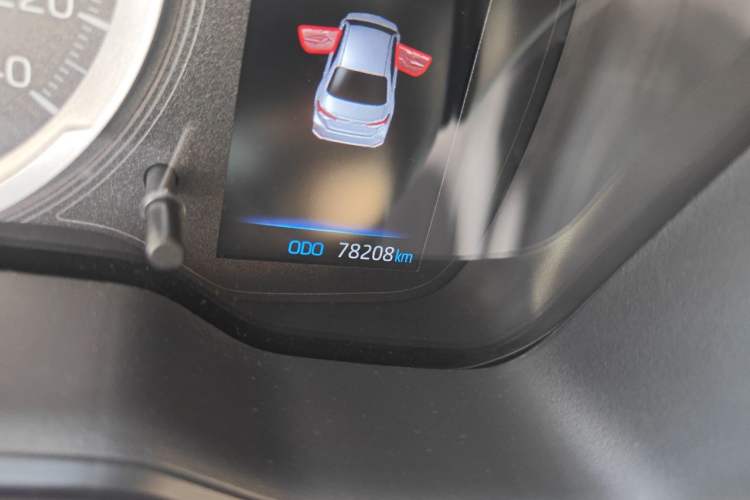 Used Toyota Corolla 2021 1.2T S-CVT Pioneer Edition Odometer Close Up