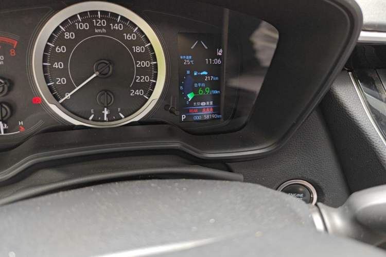 Used Toyota Corolla 2021 1.2T S-CVT Elite PLUS Edition Odometer Close Up