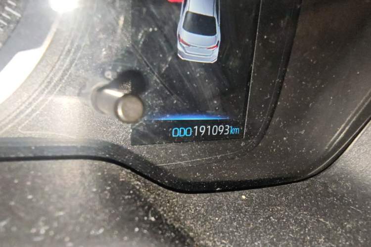 Used Toyota Corolla 2021 Dual-Motor 1.8L E-CVT Elite Edition Odometer Close Up
