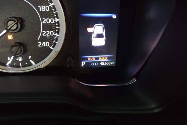 Used Toyota Corolla 2021 1.2T S-CVT Pioneer PLUS Edition Odometer Close Up